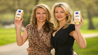 Two chicks founders