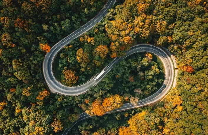 Winding road (1)