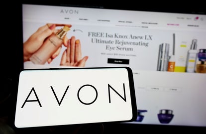 Avon Risk What's Happening At Avon? The Rise & Fall Of The Beauty Brand