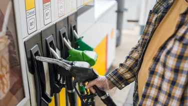 sole trader filling up fuel