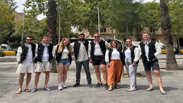 Volunteero