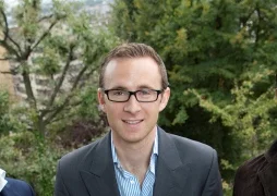 Devono Property:Robert Leigh (Growing Business Young Guns 2008)